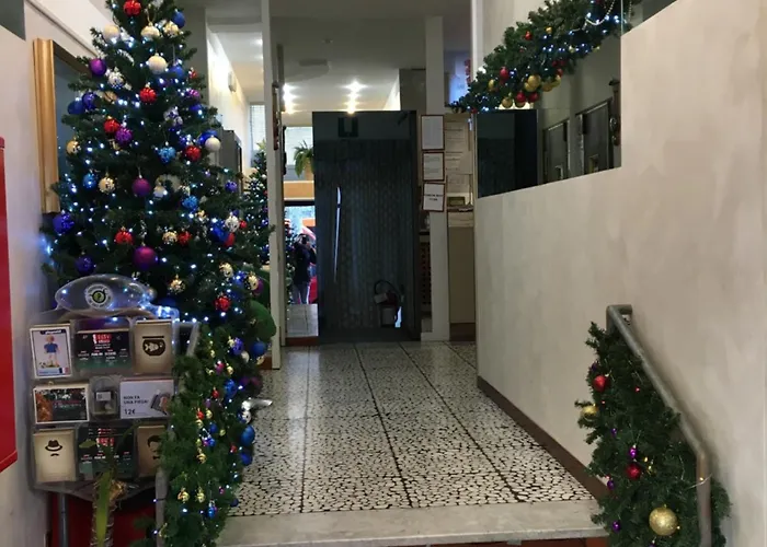 Del Sud Отель Милан